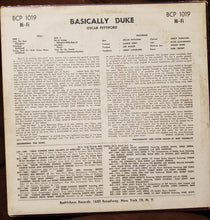 Laden Sie das Bild in den Galerie-Viewer, Oscar Pettiford : Basically Duke (10", Album)
