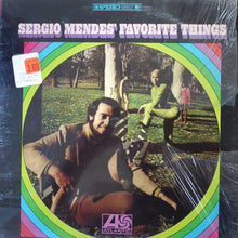 Laden Sie das Bild in den Galerie-Viewer, Sergio Mendes* : Sergio Mendes' Favorite Things (LP, Album, Mon)
