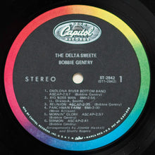 Laden Sie das Bild in den Galerie-Viewer, Bobbie Gentry : The Delta Sweete  (LP, Album, Los)
