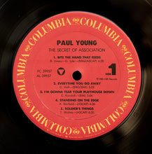 Laden Sie das Bild in den Galerie-Viewer, Paul Young : The Secret Of Association (LP, Album, Car)
