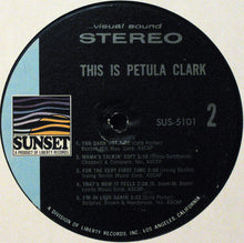 Laden Sie das Bild in den Galerie-Viewer, Petula Clark : This Is Petula Clark ! (LP, Album)
