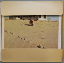 Laden Sie das Bild in den Galerie-Viewer, Melanie (2) : Stoneground Words (LP, Album, Scr)
