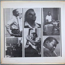 Laden Sie das Bild in den Galerie-Viewer, The Oscar Peterson Trio With Milt Jackson : Very Tall (LP, Album, Gat)
