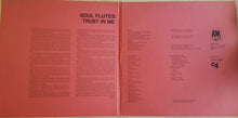 Laden Sie das Bild in den Galerie-Viewer, Soul Flutes : Trust In Me (LP, Album,  Mo)
