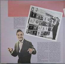 Laden Sie das Bild in den Galerie-Viewer, Jackie Wilson : The Jackie Wilson Story (2xLP, Album, Comp, Pit)
