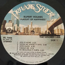 Laden Sie das Bild in den Galerie-Viewer, Rupert Holmes : Pursuit Of Happiness (LP, Album, Gol)
