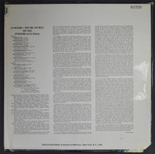 Laden Sie das Bild in den Galerie-Viewer, Jay McShann And His Orchestra : New York - 1208 Miles (1941-1943) (LP, Comp)
