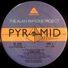 Laden Sie das Bild in den Galerie-Viewer, The Alan Parsons Project : Pyramid (LP, Album, Hub)
