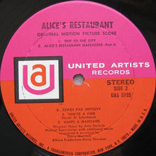 Laden Sie das Bild in den Galerie-Viewer, Arlo Guthrie, Garry Sherman : Alice&#39;s Restaurant (Original Motion Picture Score) (LP, Album)
