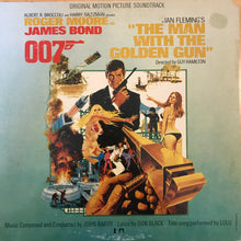 Laden Sie das Bild in den Galerie-Viewer, John Barry : The Man With The Golden Gun (Original Motion Picture Soundtrack) (LP, Album, All)
