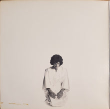 Laden Sie das Bild in den Galerie-Viewer, Donovan : Essence To Essence (LP, Album, Ter)
