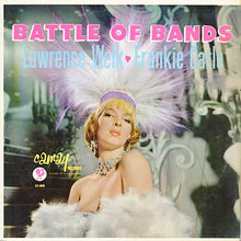 Laden Sie das Bild in den Galerie-Viewer, Lawrence Welk, Frankie Carle : Battle Of Bands (LP, Mono)
