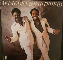 Laden Sie das Bild in den Galerie-Viewer, McFadden &amp; Whitehead : McFadden &amp; Whitehead (LP, Album)
