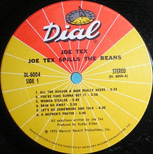 Laden Sie das Bild in den Galerie-Viewer, Joe Tex : Joe Tex Spills The Beans (LP, Album)
