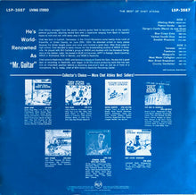 Laden Sie das Bild in den Galerie-Viewer, Chet Atkins : The Best Of Chet Atkins (LP, Comp)
