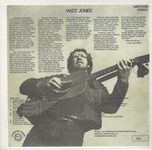 Laden Sie das Bild in den Galerie-Viewer, Wizz Jones : Wizz Jones (LP, Album, RE + CD, Album, Mono, RE + Ltd)
