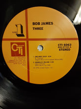 Laden Sie das Bild in den Galerie-Viewer, Bob James : Three (LP, Album, San)
