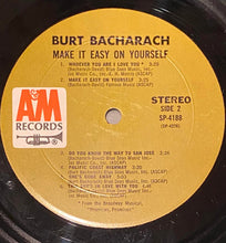 Laden Sie das Bild in den Galerie-Viewer, Burt Bacharach : Make It Easy On Yourself (LP, Album, Mon)
