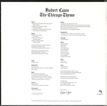 Laden Sie das Bild in den Galerie-Viewer, Hubert Laws : The Chicago Theme (LP, Album, Gat)

