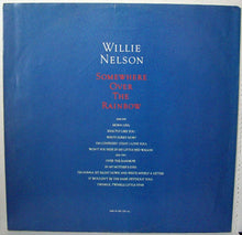 Laden Sie das Bild in den Galerie-Viewer, Willie Nelson : Somewhere Over The Rainbow (LP, Album, San)
