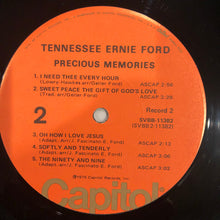 Laden Sie das Bild in den Galerie-Viewer, Tennessee Ernie Ford : Precious Memories (2xLP, Comp, Los)
