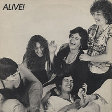 Laden Sie das Bild in den Galerie-Viewer, Alive! : Alive! (LP, Album)

