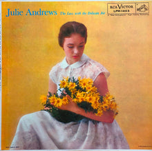 Laden Sie das Bild in den Galerie-Viewer, Julie Andrews : The Lass With The Delicate Air (LP, Album, Ind)

