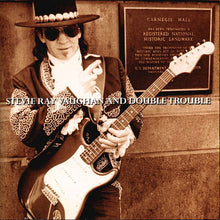 Laden Sie das Bild in den Galerie-Viewer, Stevie Ray Vaughan And Double Trouble* : Live At Carnegie Hall (CD, Album)
