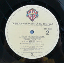 Laden Sie das Bild in den Galerie-Viewer, Climax Blues Band : Flying The Flag (LP, Album, Cap)
