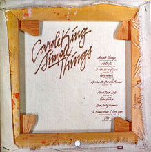 Laden Sie das Bild in den Galerie-Viewer, Carole King : Simple Things (LP, Album, Los)
