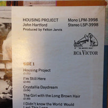 Laden Sie das Bild in den Galerie-Viewer, John Hartford : Housing Project (LP, Album)
