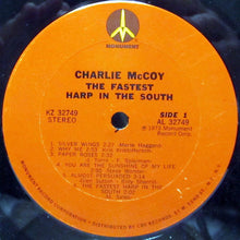 Laden Sie das Bild in den Galerie-Viewer, Charlie McCoy : The Fastest Harp In The South (LP, Album, Pit)
