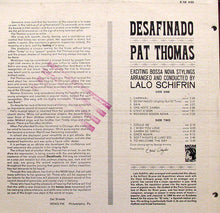 Laden Sie das Bild in den Galerie-Viewer, Pat Thomas (5) : Desafinado (LP)
