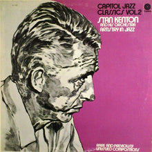 Laden Sie das Bild in den Galerie-Viewer, Stan Kenton And His Orchestra : Artistry In Jazz (LP, Album, Mono)
