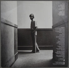 Laden Sie das Bild in den Galerie-Viewer, Robbie Dupree : Robbie Dupree (LP, Album, SP )
