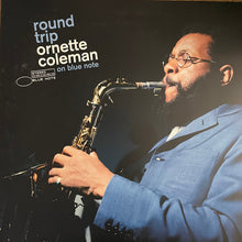 Laden Sie das Bild in den Galerie-Viewer, Ornette Coleman : Round Trip: Ornette Coleman On Blue Note (LP, Album, RE, 180 + LP, Album, RE, 180 + LP, Albu)

