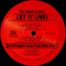 Load image into Gallery viewer, Sarah Vaughan : The Planet Is Alive ... Let It Live! (LP, Album, Gat)
