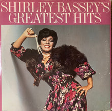 Laden Sie das Bild in den Galerie-Viewer, Shirley Bassey : Shirley Bassey&#39;s Greatest Hits (2xLP, Comp)
