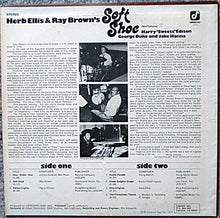 Laden Sie das Bild in den Galerie-Viewer, Herb Ellis &amp; Ray Brown : Soft Shoe (LP, Album)
