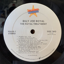 Laden Sie das Bild in den Galerie-Viewer, Billy Joe Royal : The Royal Treatment (LP, Album, SP )
