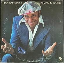 Laden Sie das Bild in den Galerie-Viewer, Horace Silver : Silver ‘N Brass (LP, Album, Bla)
