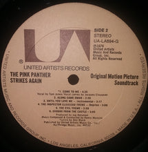 Charger l&#39;image dans la galerie, Henry Mancini : The Pink Panther Strikes Again (Original Motion Picture Soundtrack) (LP, Album)

