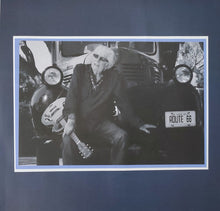 Charger l&#39;image dans la galerie, John Mayall : The Sun Is Shining Down (LP, Album)
