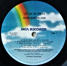 Laden Sie das Bild in den Galerie-Viewer, Olivia Newton-John : Let Me Be There (LP, Album, RE, Pin)
