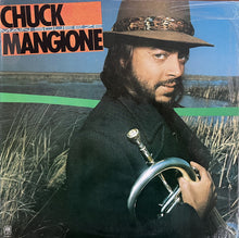 Laden Sie das Bild in den Galerie-Viewer, Chuck Mangione : Main Squeeze (LP, Album, Mon)
