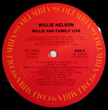 Laden Sie das Bild in den Galerie-Viewer, Willie Nelson : Willie And Family Live (2xLP, Album, Pit)
