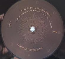 Laden Sie das Bild in den Galerie-Viewer, Tedeschi Trucks Band : I Am The Moon: IV. Farewell (LP, 180)
