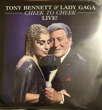 Laden Sie das Bild in den Galerie-Viewer, Tony Bennett &amp; Lady Gaga : Cheek To Cheek Live! (2xLP, Album)
