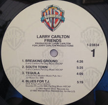 Laden Sie das Bild in den Galerie-Viewer, Larry Carlton : Friends (LP, Album)
