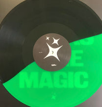Laden Sie das Bild in den Galerie-Viewer, Nas : Magic (LP, Album, Ltd, Bla)
